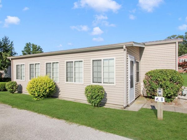 8452 E Bayshore Road, Unit 8, Marblehead, OH 43440