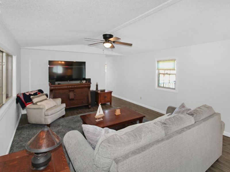 8452 E Bayshore Road, Unit 8, Marblehead, OH 43440 Photo 17