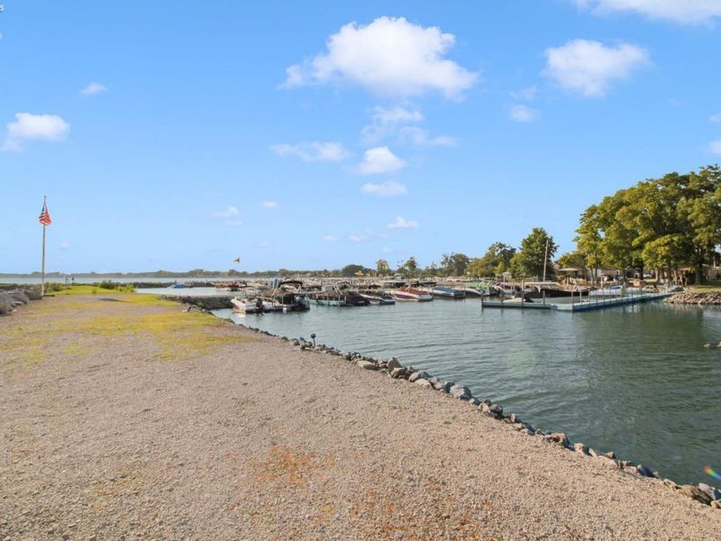 8452 E Bayshore Road, Unit 8, Marblehead, OH 43440 Photo 43