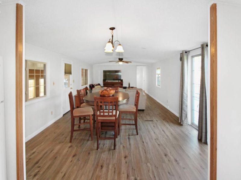 8452 E Bayshore Road, Unit 8, Marblehead, OH 43440 Photo 5