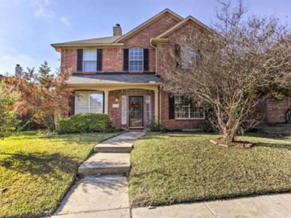 1805 Arbor Creek Drive, Garland, TX 75040