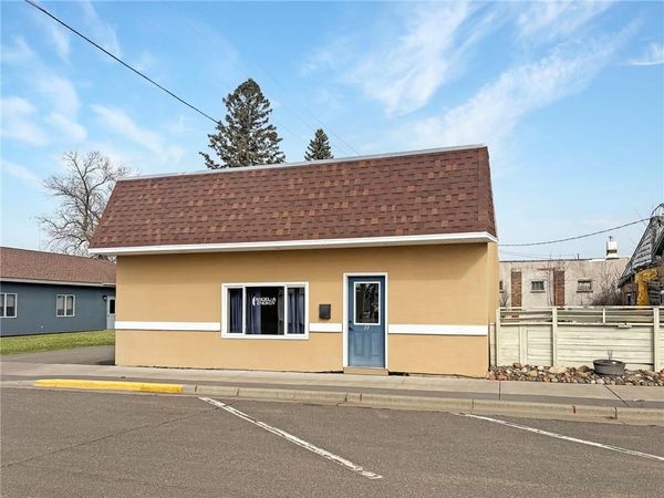 22 W 2nd Avenue, Luck, WI 54853