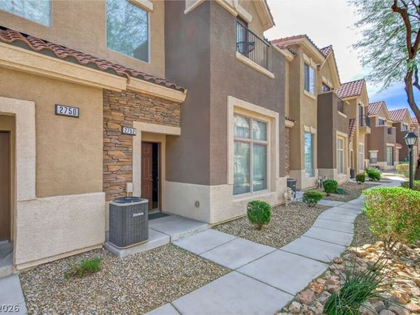 2752 Fountain Vista Lane, Henderson, NV 89074