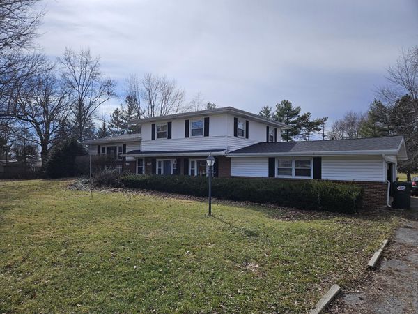 4040 Shawnee Road, Lima, OH 45806