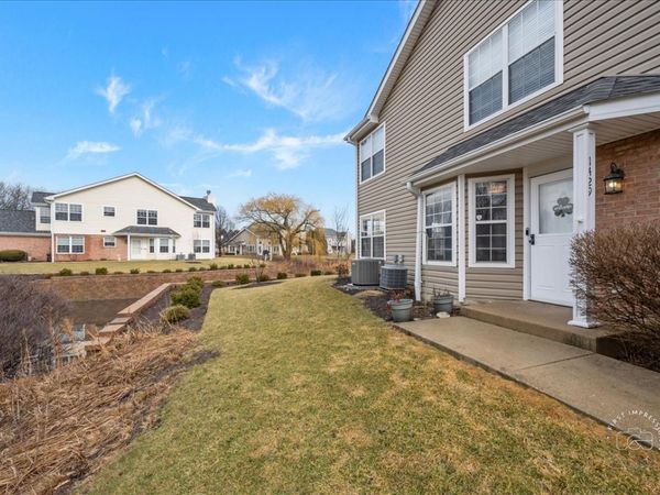 1429 Georgetown Drive , Unit 1429, Batavia, IL 60510