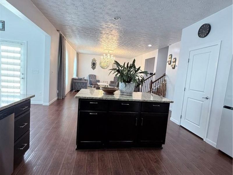 8190 Bushclover Drive, Tipp City, OH 45371 Photo 14