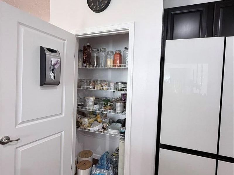 8190 Bushclover Drive, Tipp City, OH 45371 Photo 15