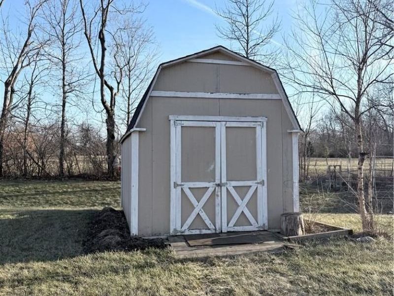 8190 Bushclover Drive, Tipp City, OH 45371 Photo 62