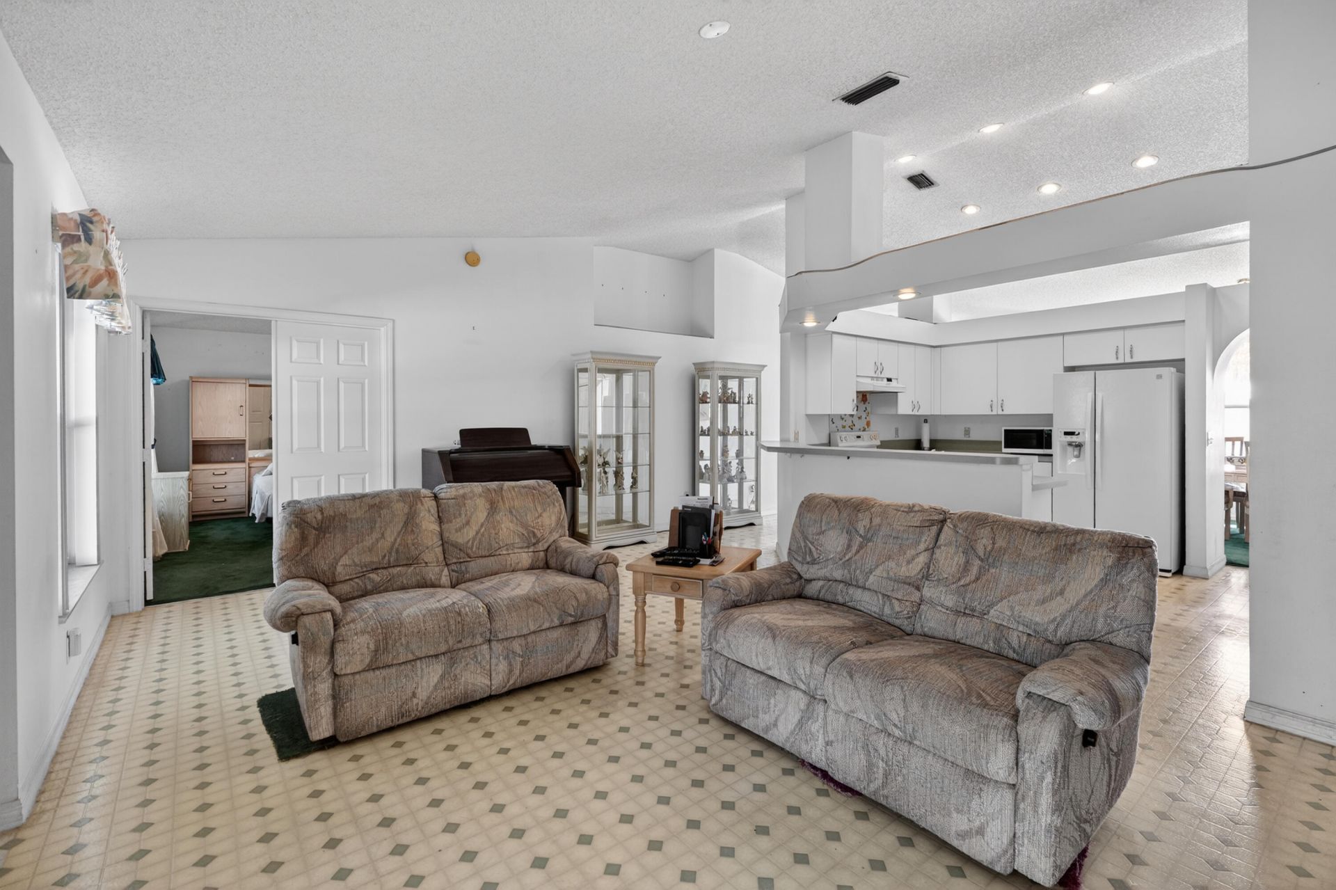 459 SE Nome Drive, Port Saint Lucie, FL 34984 Photo