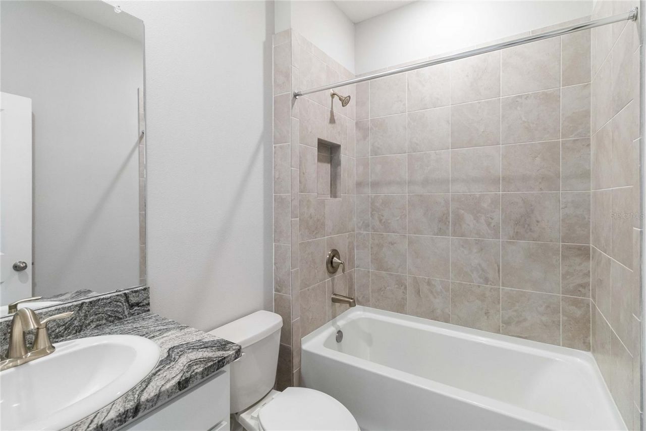 17809 Cantarina Cove, Bradenton, FL 34211 Photo