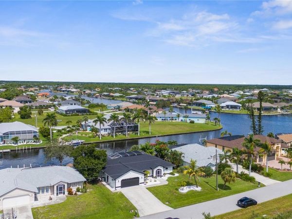 9310 ROSEBUD CIRCLE , PORT CHARLOTTE, FL 33981