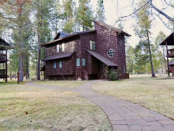 57053 Wild Lily Lane, Unit 4, Sunriver, OR 97707