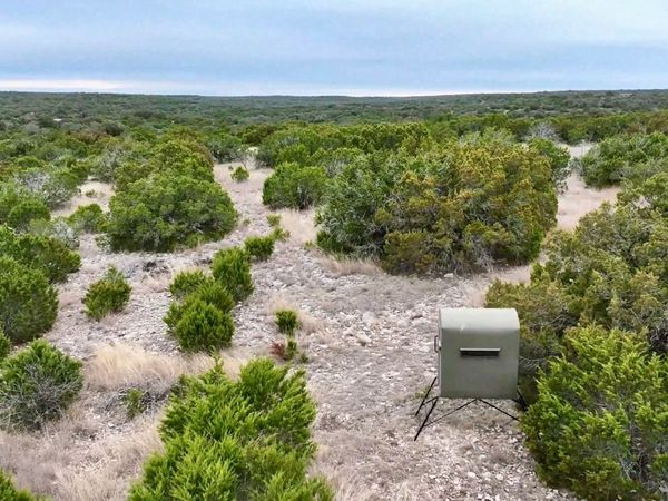 SD 16010 SD, Rocksprings, TX 78880