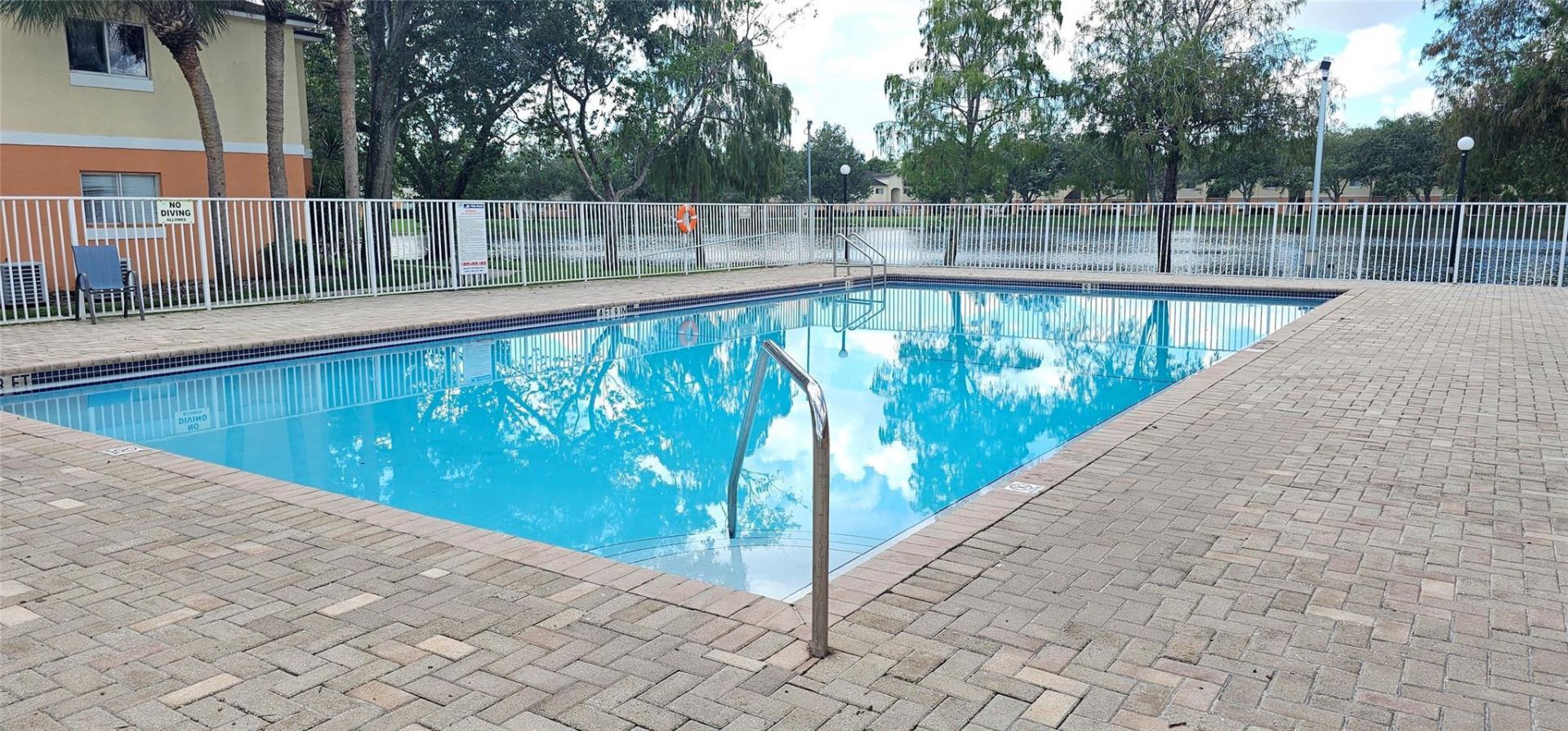 3650 N 56th Avenue, Unit 518-5, Hollywood, FL 33021 Photo