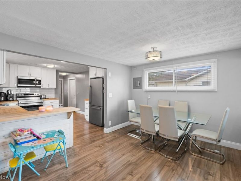 1887 Hillsdale Drive, Twinsburg, OH 44087 Photo 13