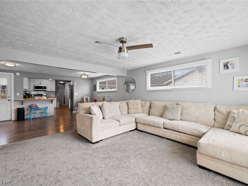 1887 Hillsdale Drive, Twinsburg, OH 44087 Photo 5