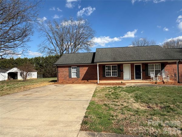 505 N 1st Avenue, Maiden, NC 28650