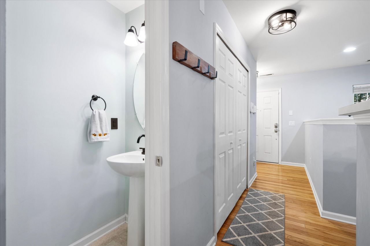 8741 Grassy Oak Trail Photo 14