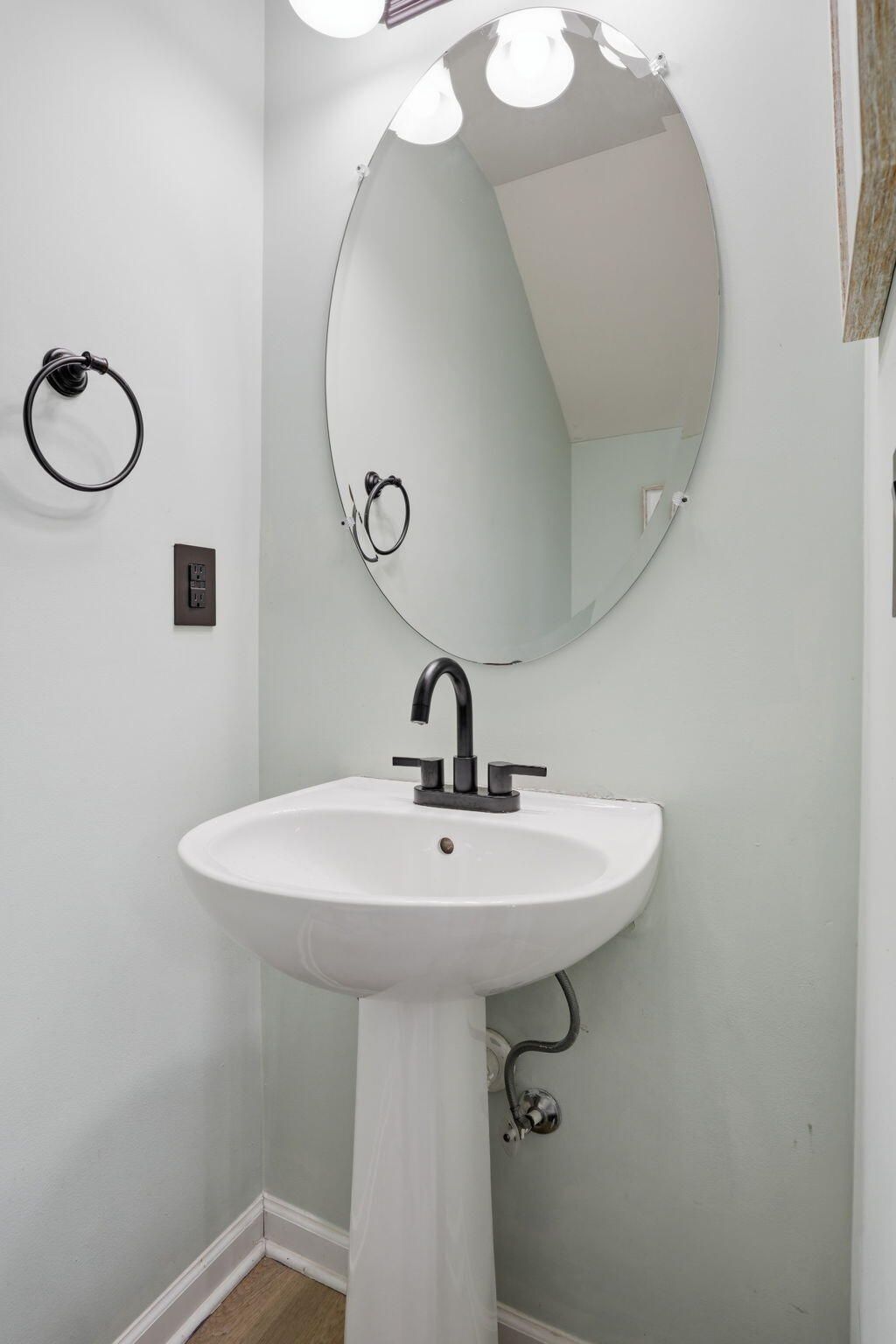 8741 Grassy Oak Trail Photo 15