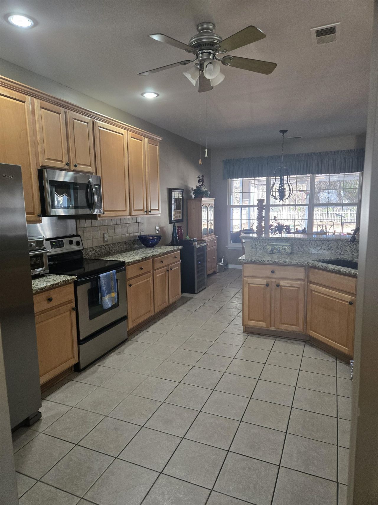 128 Abcaw Blvd. Photo 5