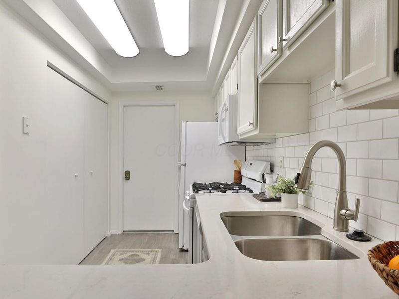 2667 Trottersway Drive , Columbus, OH 43235 Photo 19