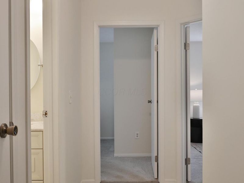 2667 Trottersway Drive , Columbus, OH 43235 Photo 23