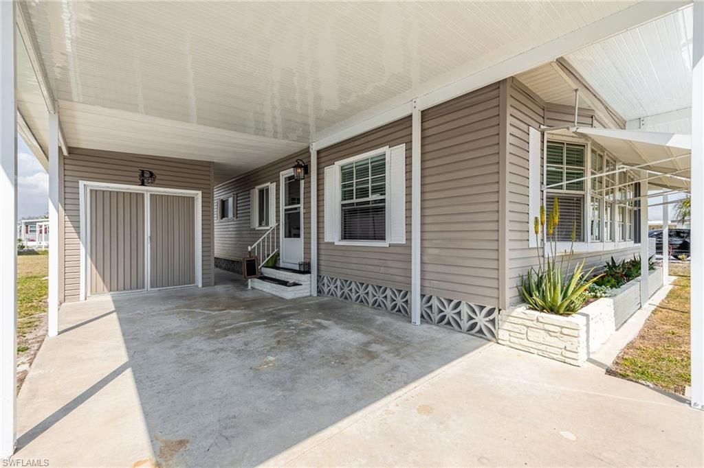 478 Nicklaus Blvd, North Fort Myers, FL 33903 Photo