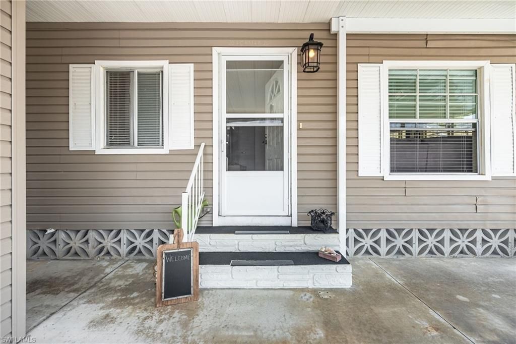 478 Nicklaus Blvd, North Fort Myers, FL 33903 Photo