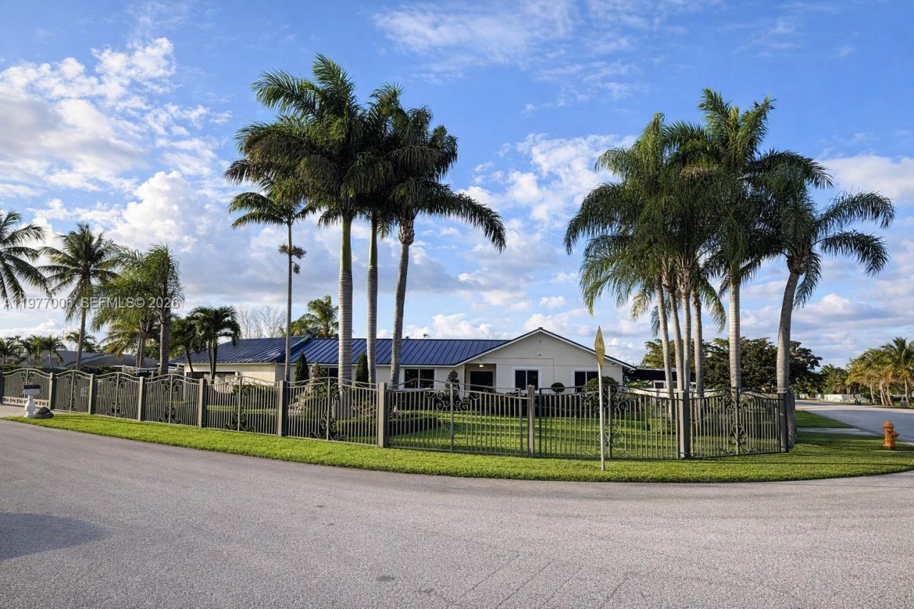 12901 SW 191st St, Unit ., Miami, FL 33177 Photo