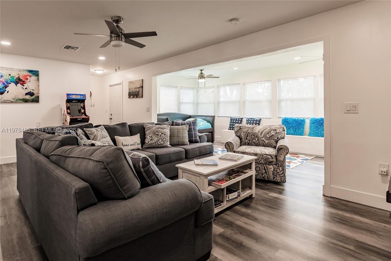 1942 Roseate Ln , Sanibel, FL 33957 Photo