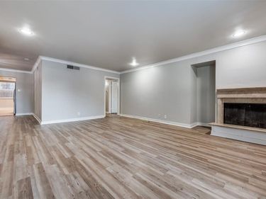 10201 Regal Oaks Drive, Unit 103, Dallas, TX 75230