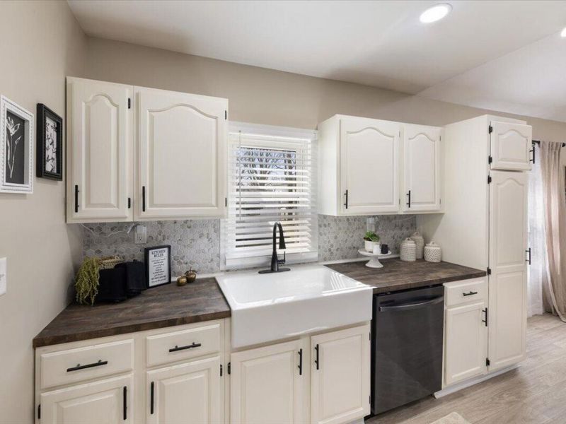 504 Liberty Street, Bradford, OH 45308 Photo 16