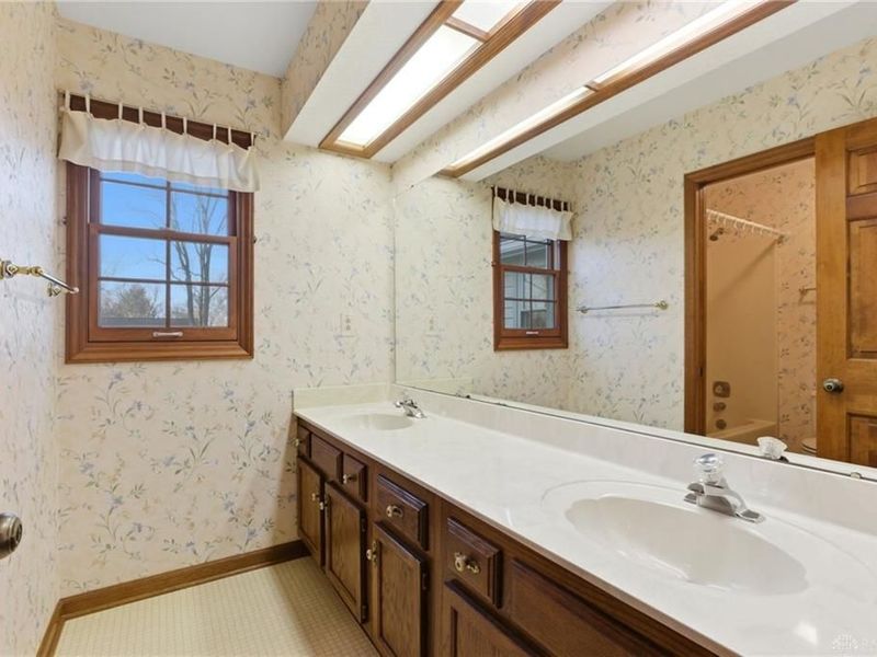 5019 Parkview Court, Dayton, OH 45458 Photo 31