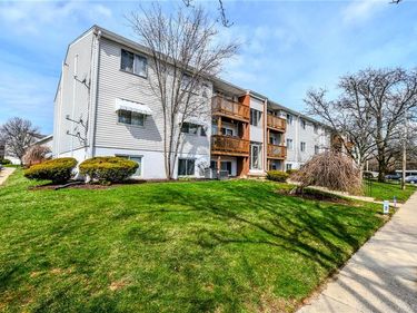 5655 E Coach Drive, Unit I, Kettering, OH 45440