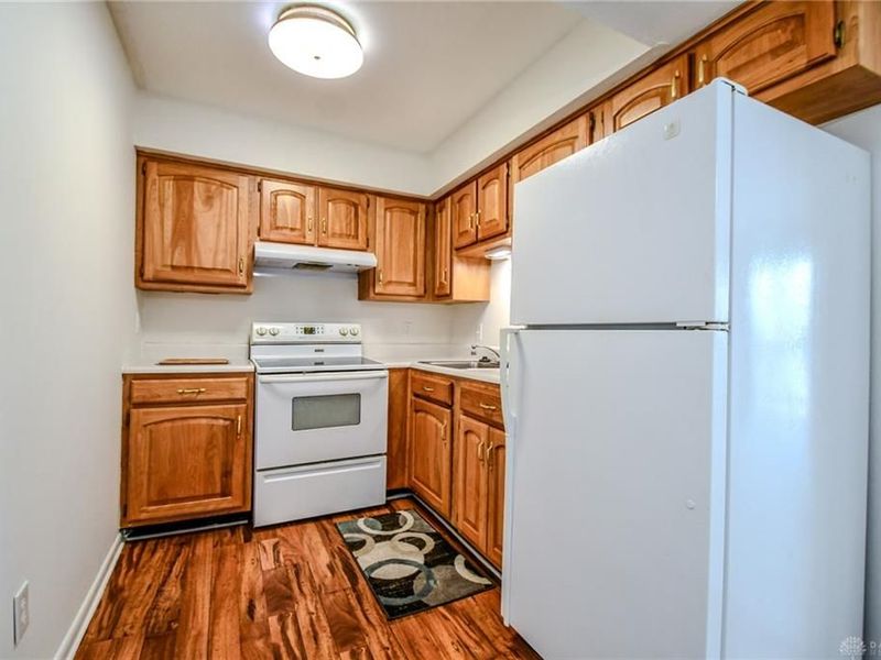 5655 E Coach Drive, Unit I, Kettering, OH 45440 Photo 14