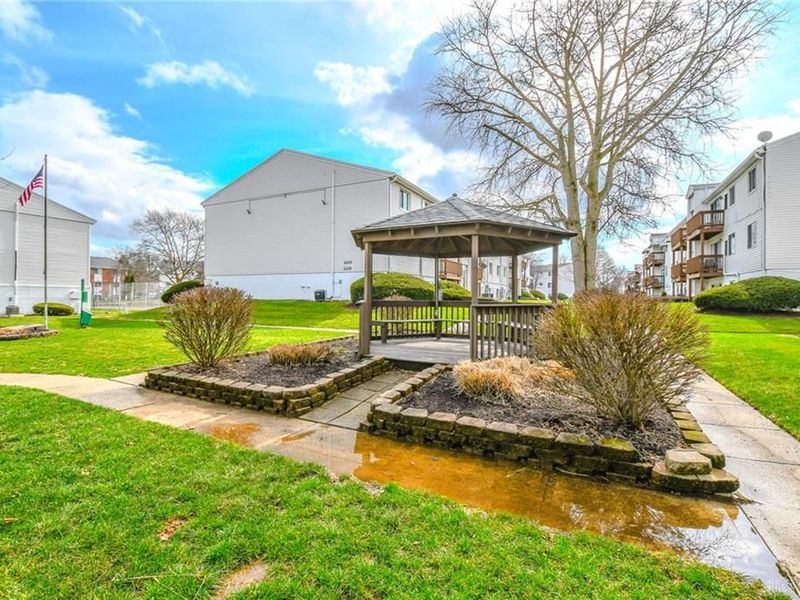 5655 E Coach Drive, Unit I, Kettering, OH 45440 Photo 30