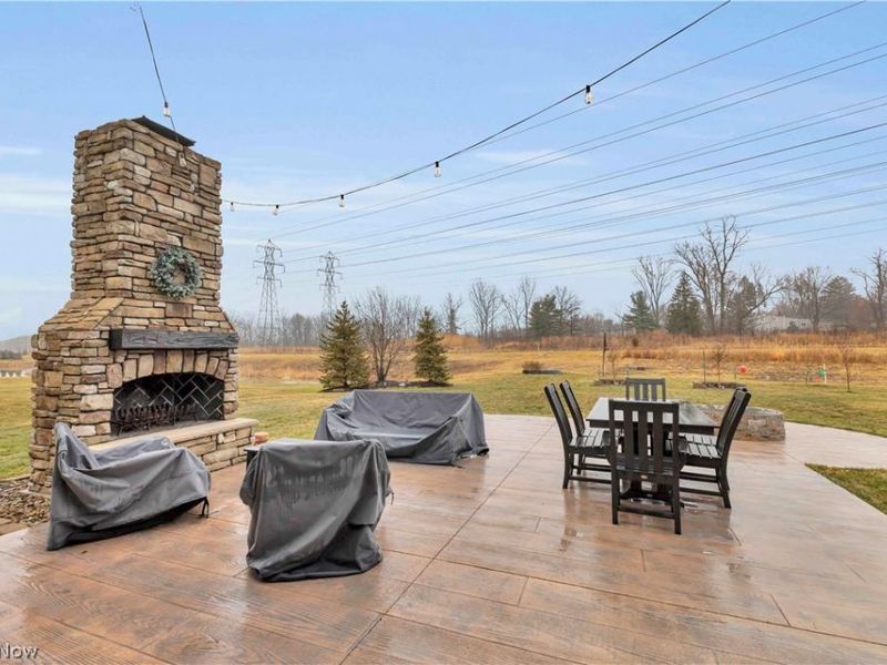 3147 Fairview Drive, Avon, OH 44011 Photo 6