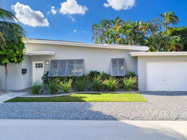 1516 NE 12th St, Fort Lauderdale, FL 33304