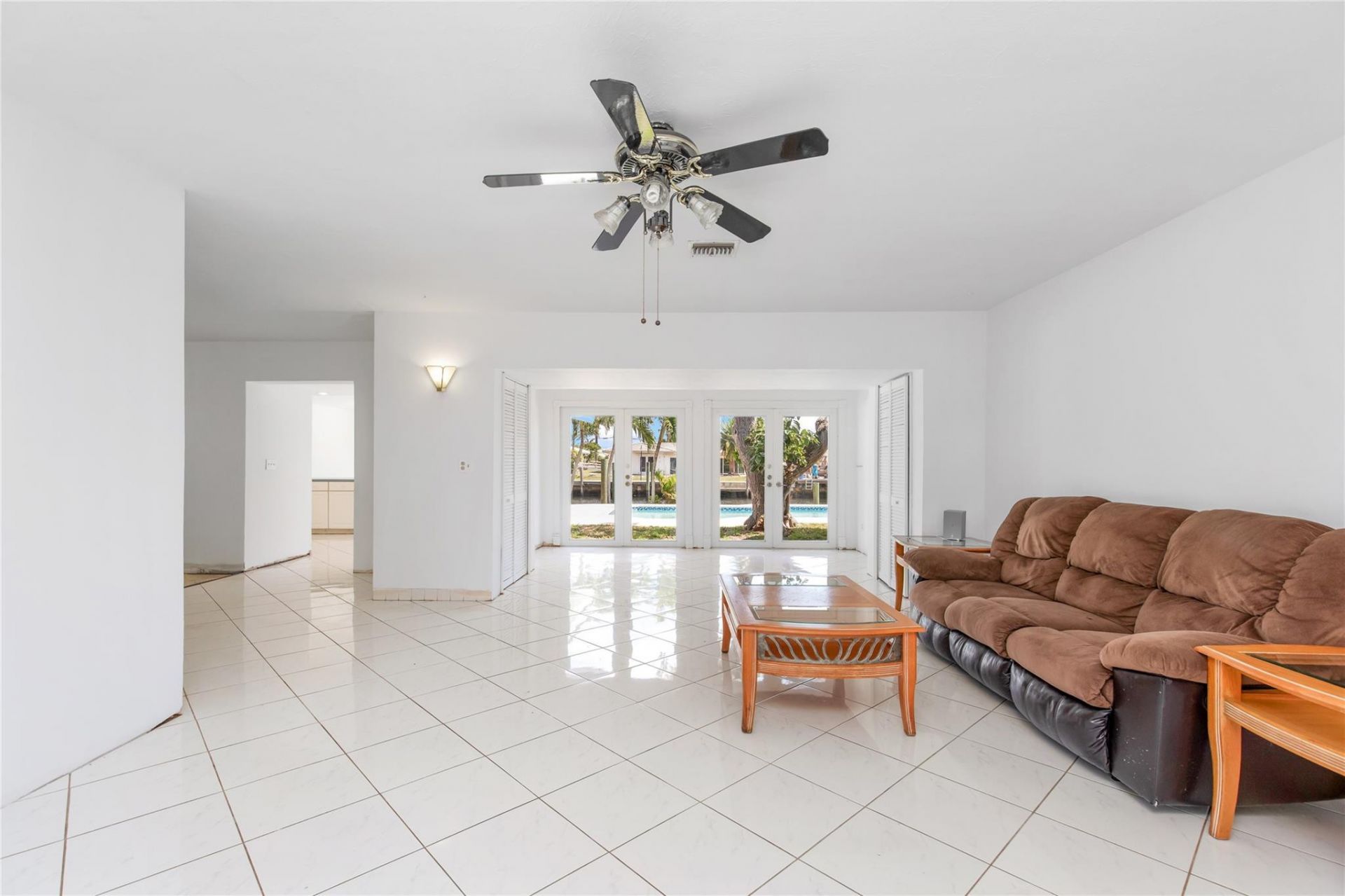 360 SE 5th Avenue, Pompano Beach, FL 33060 Photo
