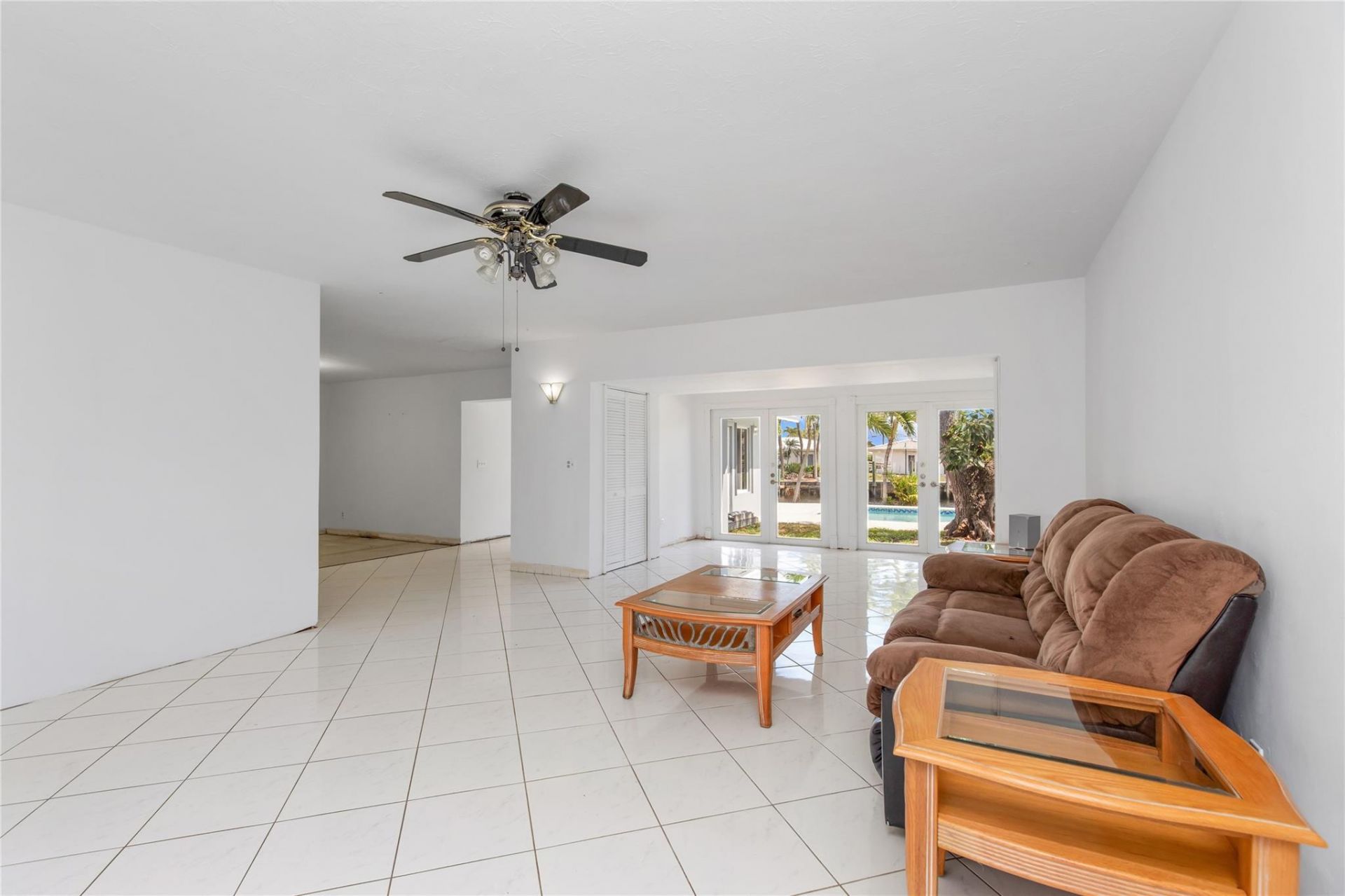360 SE 5th Avenue, Pompano Beach, FL 33060 Photo