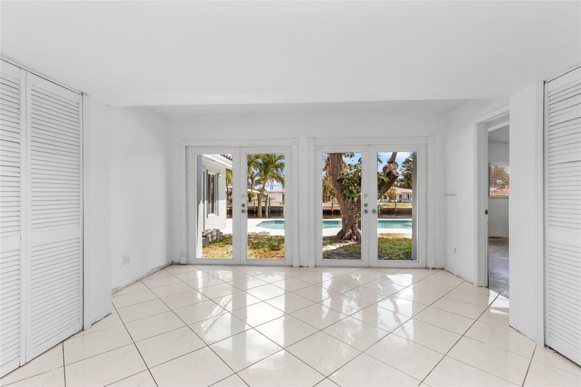 360 SE 5th Avenue, Pompano Beach, FL 33060 Photo