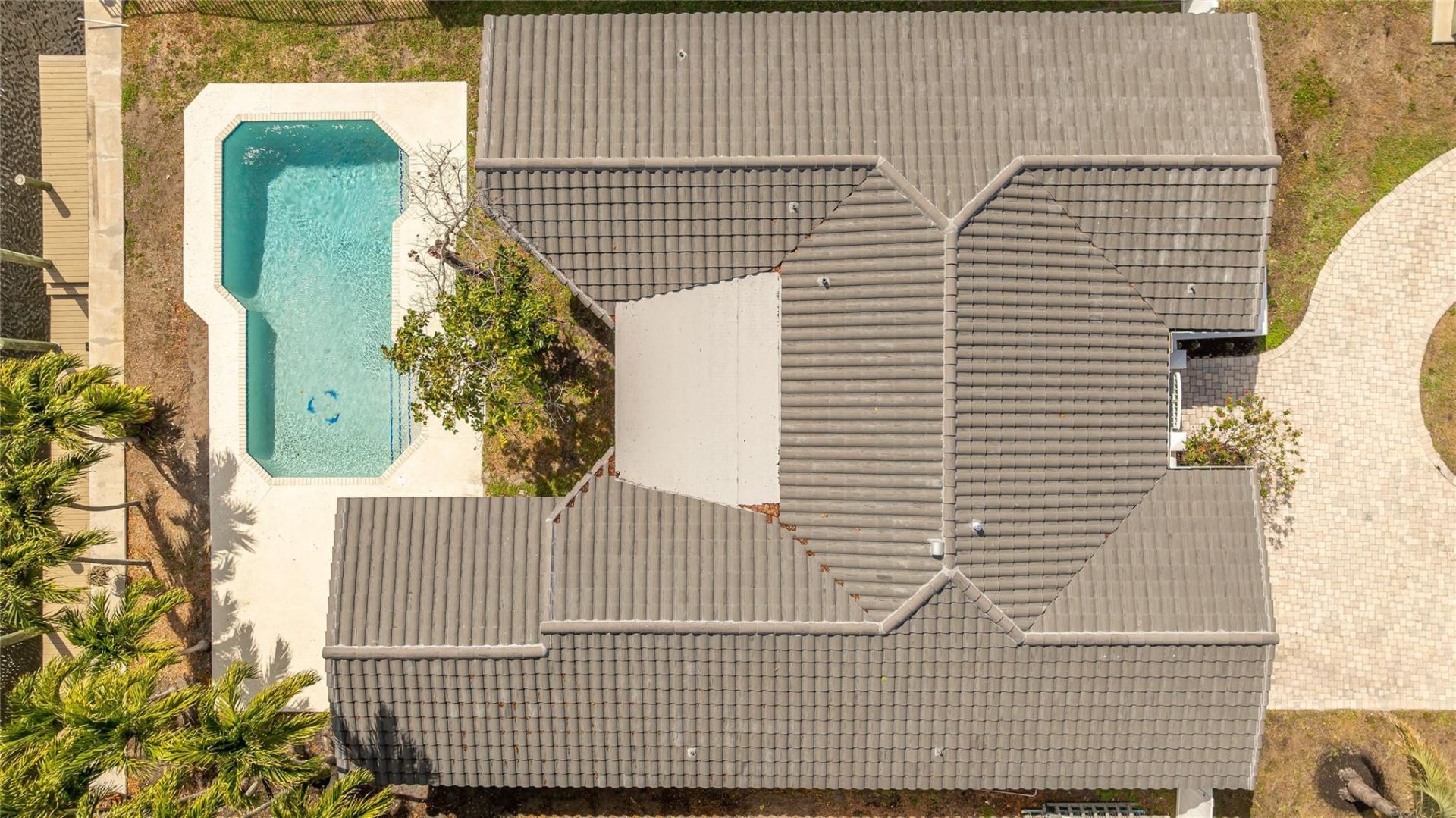 360 SE 5th Avenue, Pompano Beach, FL 33060 Photo