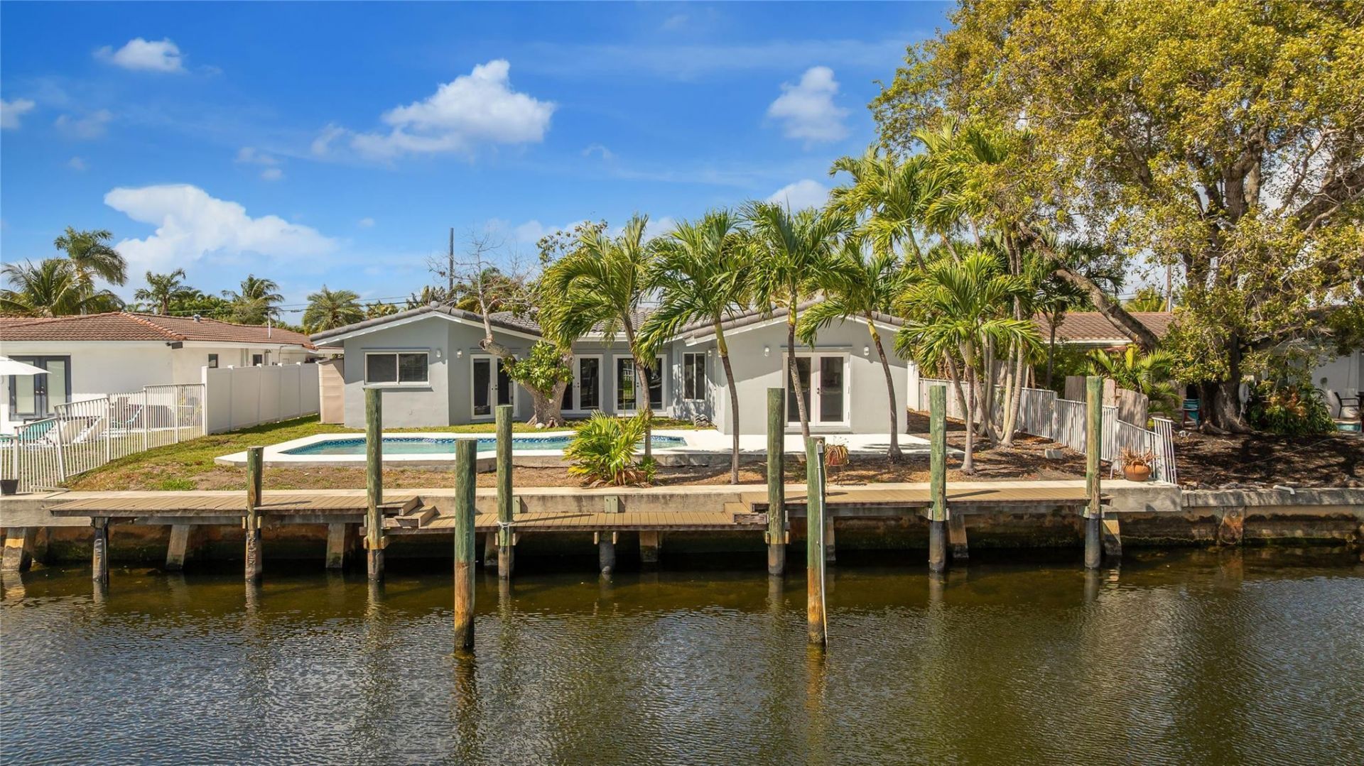 360 SE 5th Avenue, Pompano Beach, FL 33060 Photo