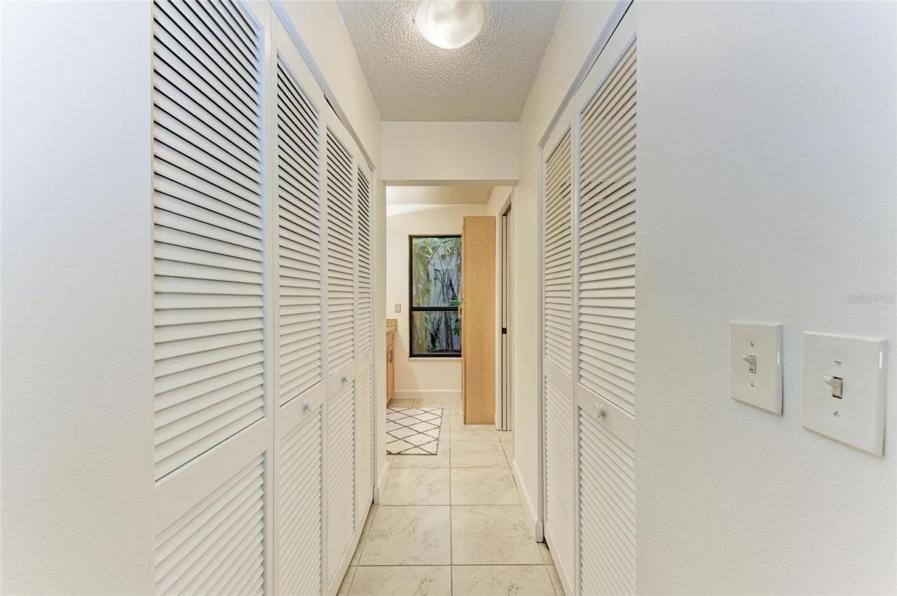 7921 4th Avenue W, Bradenton, FL 34209 Photo