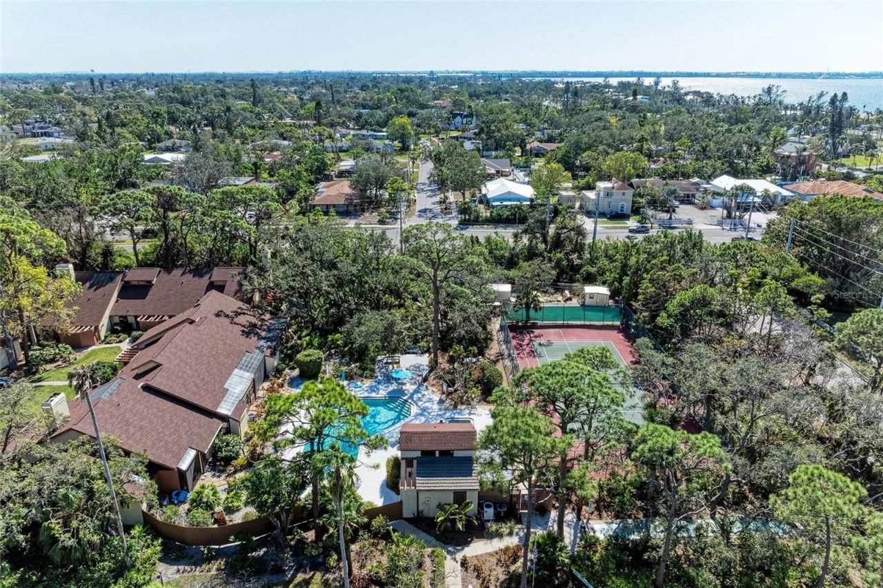 7921 4th Avenue W, Bradenton, FL 34209 Photo