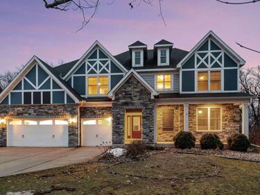 16571 Reeder Ridge, Eden Prairie, MN 55347