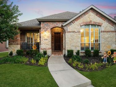 14881 Holly Leaf Drive, Frisco, TX 75035
