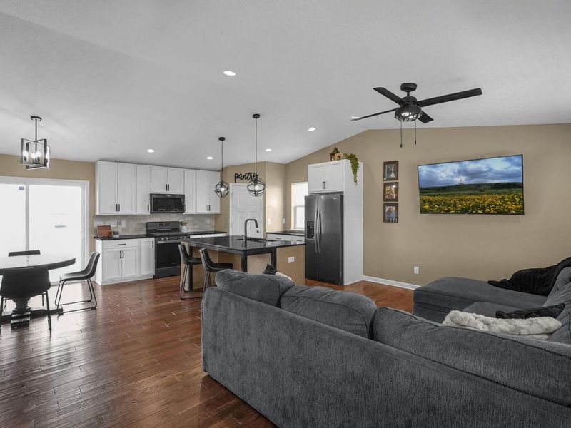 16574 Miller Road , Richwood, OH 43344 Photo 6