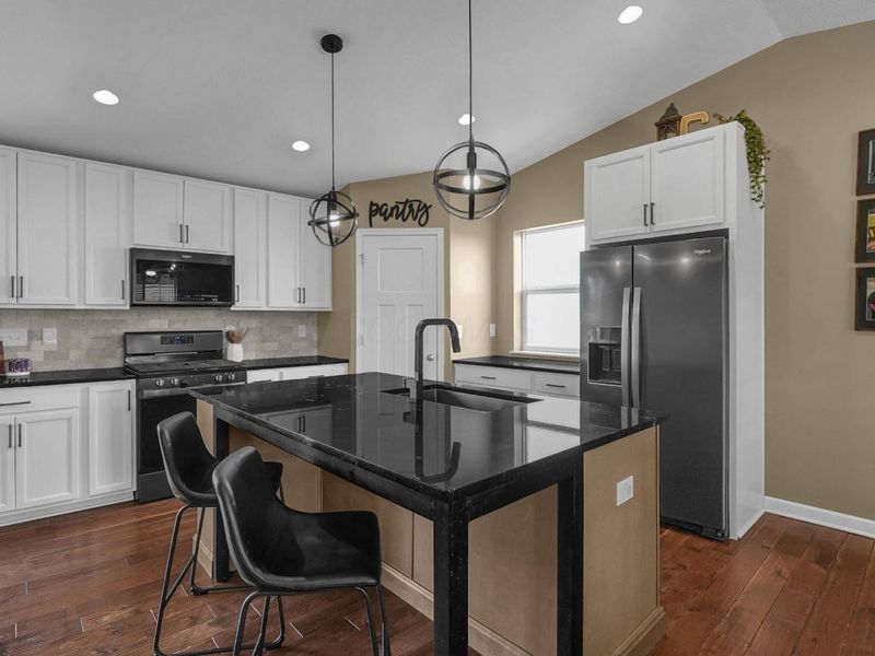 16574 Miller Road, Richwood, OH 43344 Photo 8