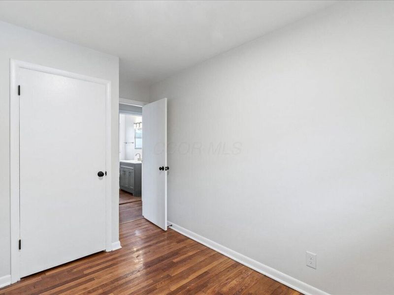 2299 Holt Avenue, Columbus, OH 43219 Photo 13